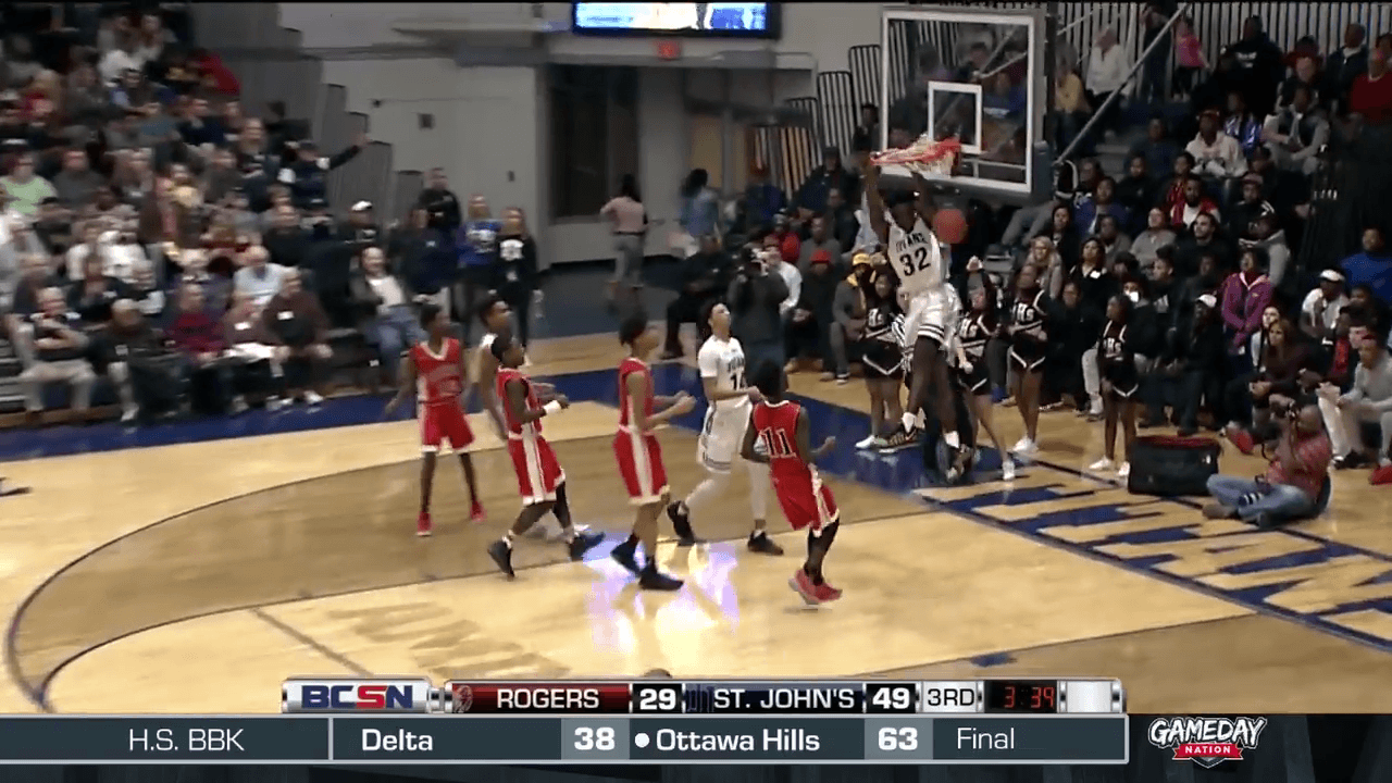 Williams Scores 1,000th Point, St. John’s Beats Rogers