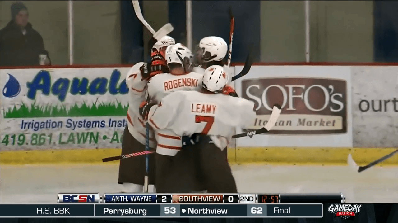 Cougars Skate Past AW in OT