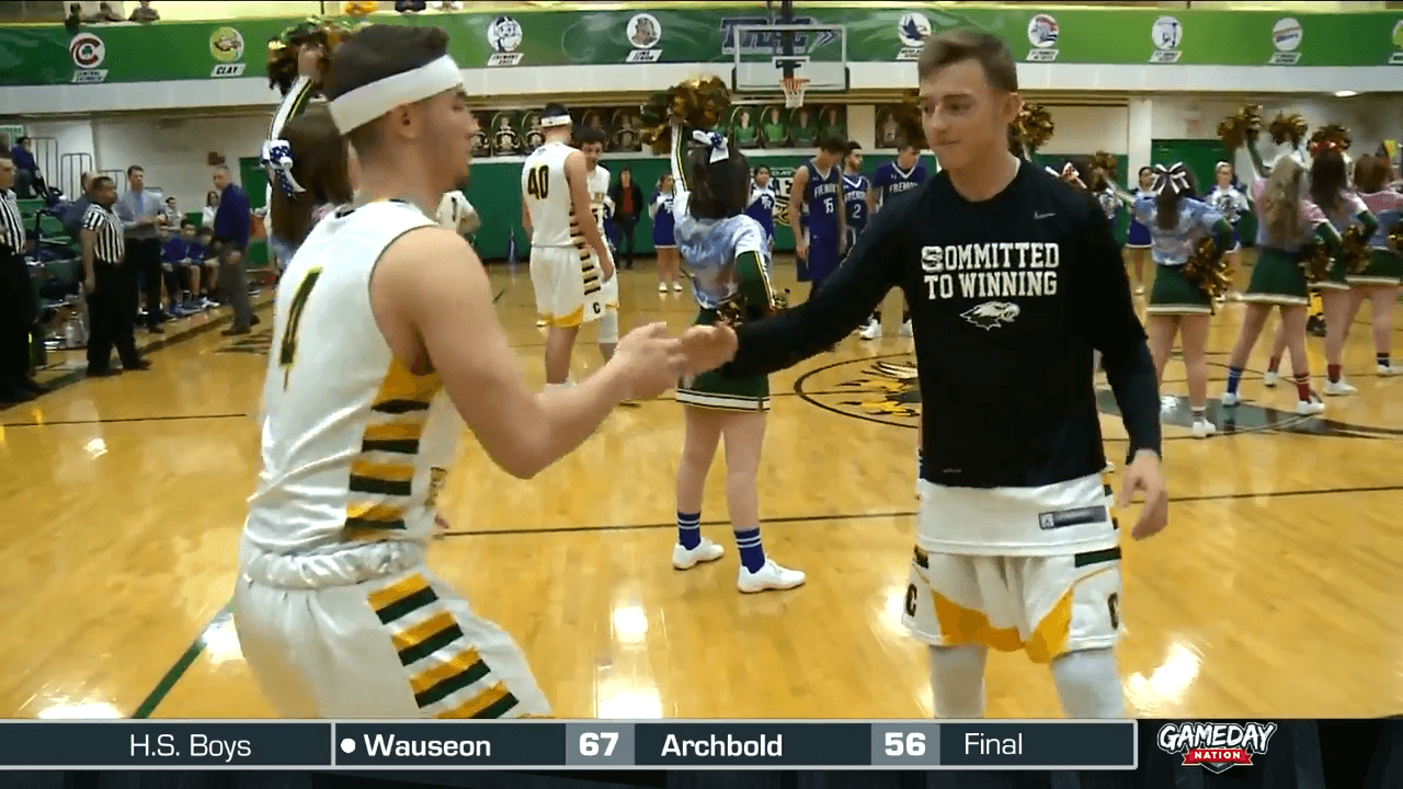 Clay Picks Up 1st TRAC Win