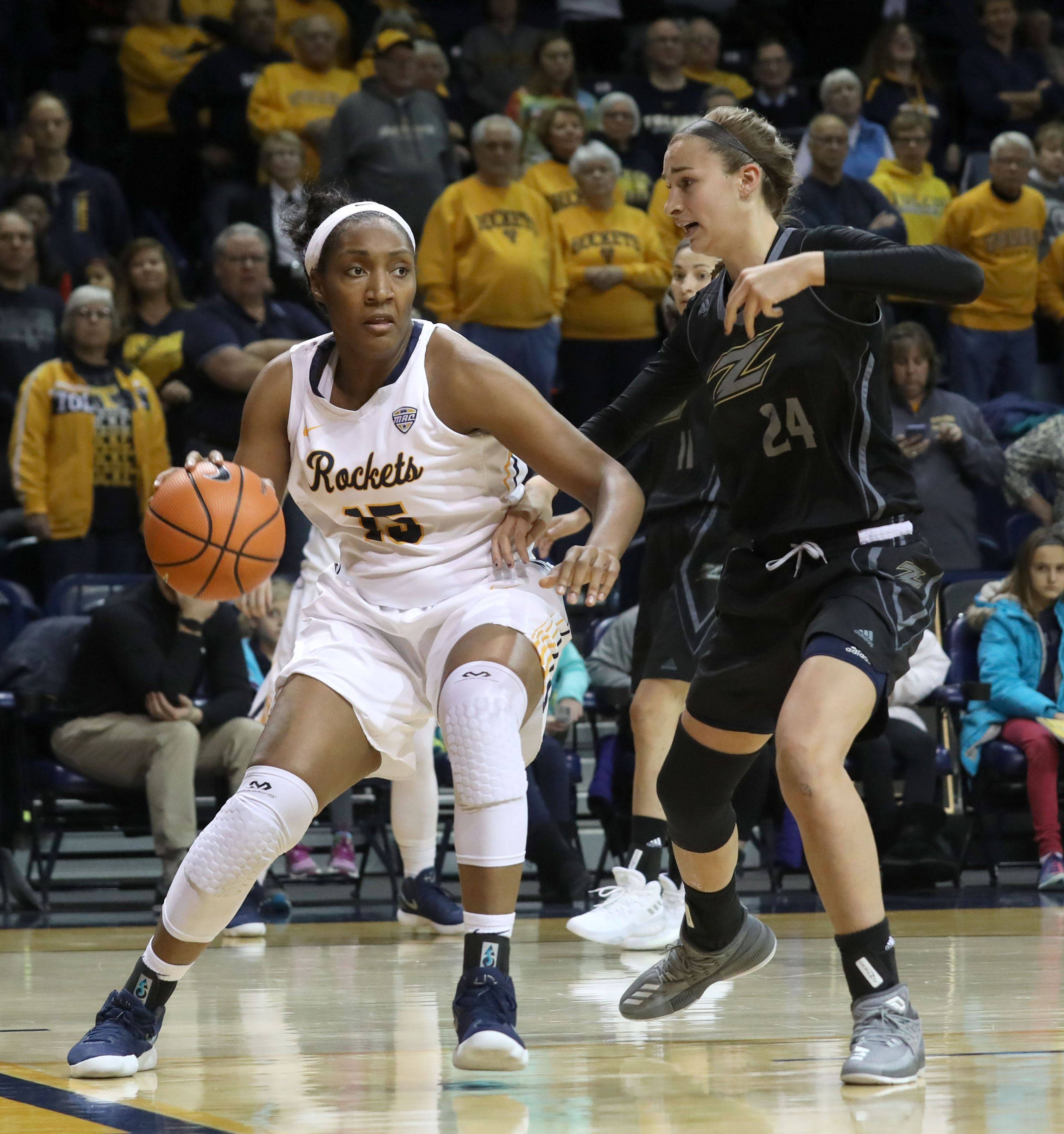 Lady Rockets Rally for Victory