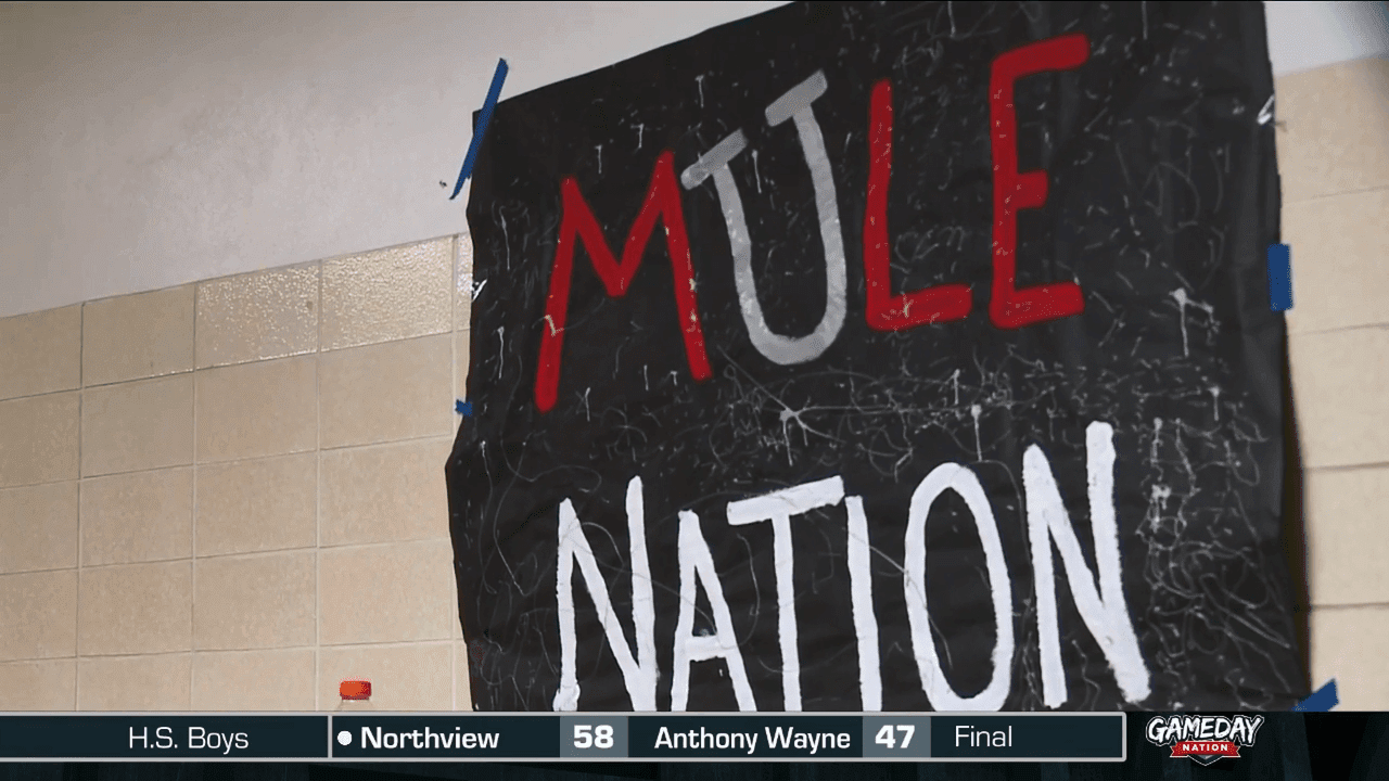 Bedford Shows Support for Florida Shooting Victims