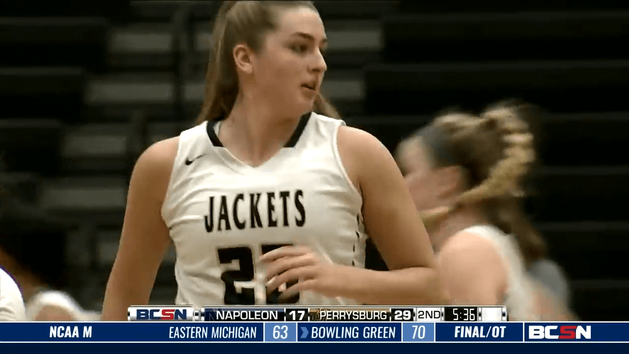 Napoleon at Perrysburg High School Girls Basketball