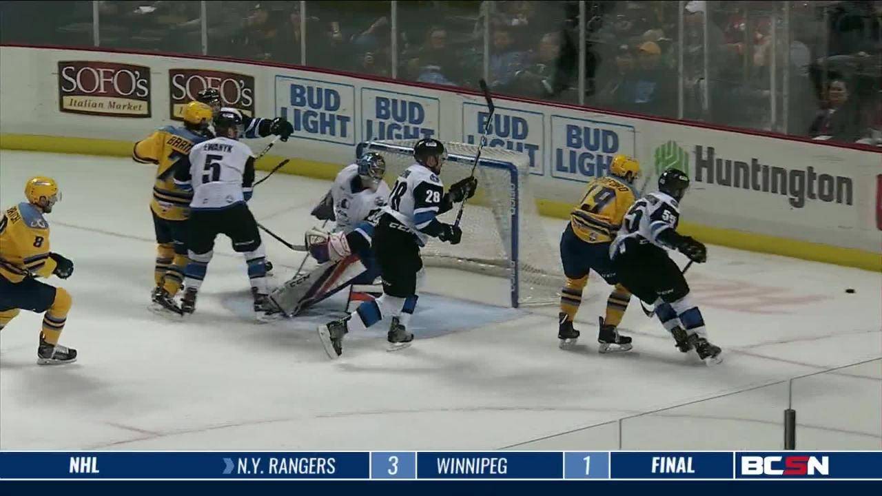 Walleye Defeat Thunder at the Huntington