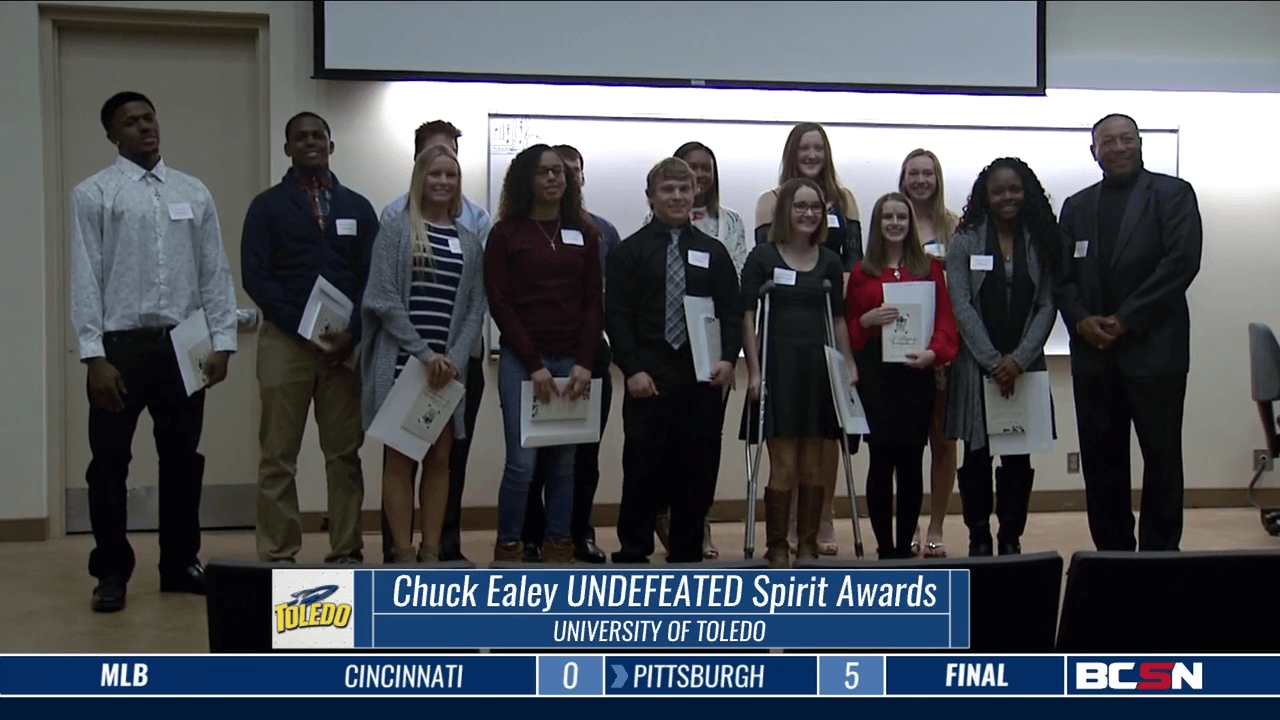 Ealey Honors UNDEFEATED Spirit Award Winners
