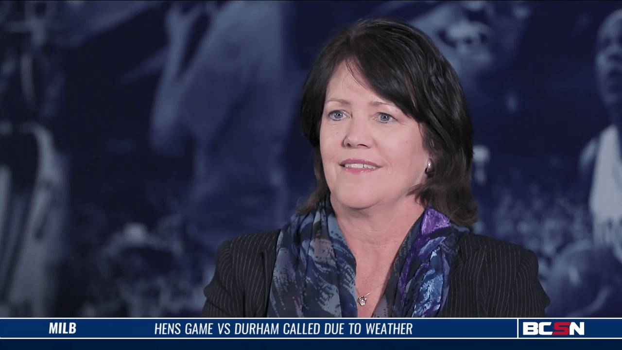 Christine Brennan Speaks at Networking Night