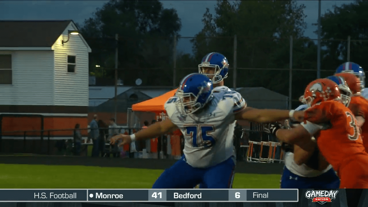 Springfield Tames the Cougars With 42-14 Triumph