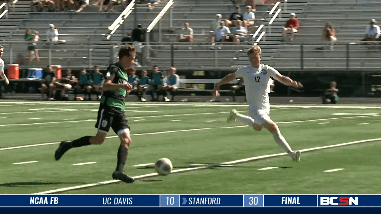 Green Bears Win in Battle of Top Two D-III Soccer Teams