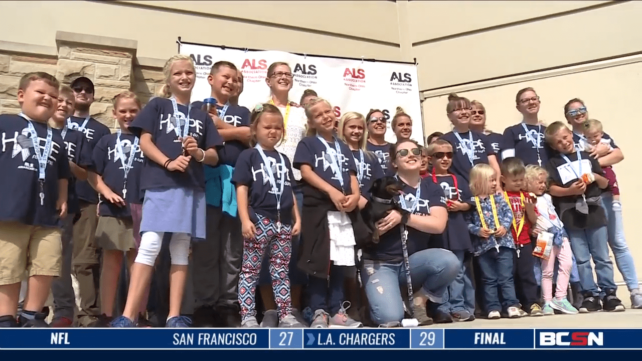 400 People Walk for ALS Awareness at UT