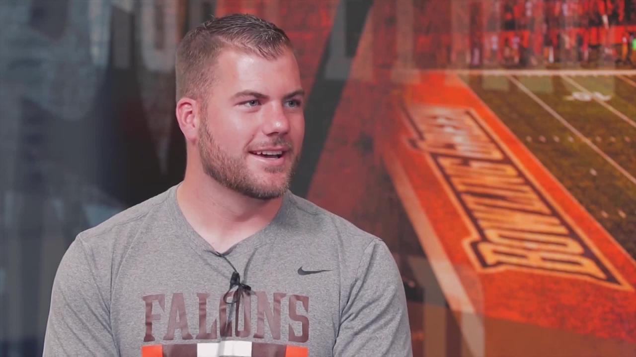 A Falcons Passion to Fly