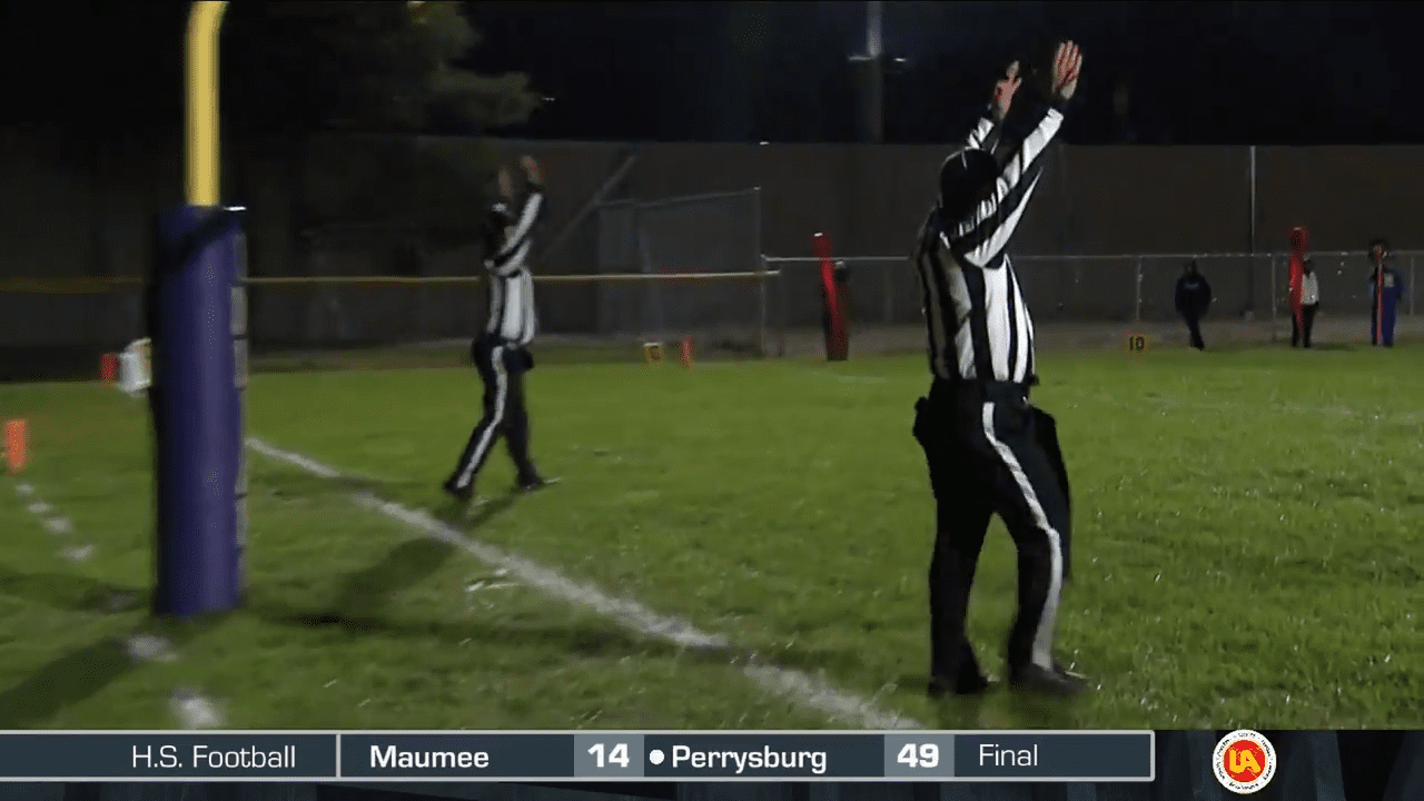 Rogers Pulls Off Upset Against Waite For First Win of Season