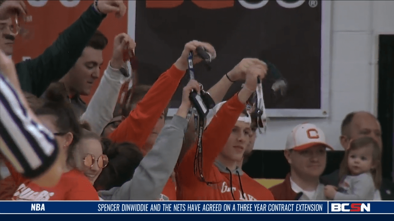 Southview Girls Remain Undefeated in Basketball