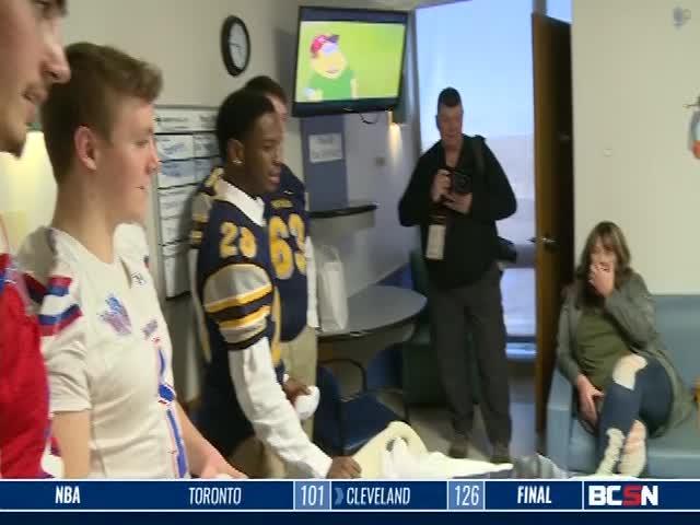 NFF Inductees Visit Mercy Children’s Hospital