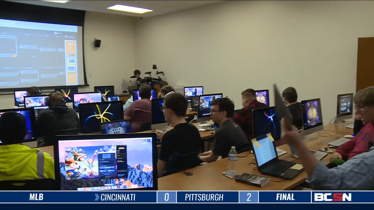 Toledo Hosts Pre Release Hearth Stone Tournament