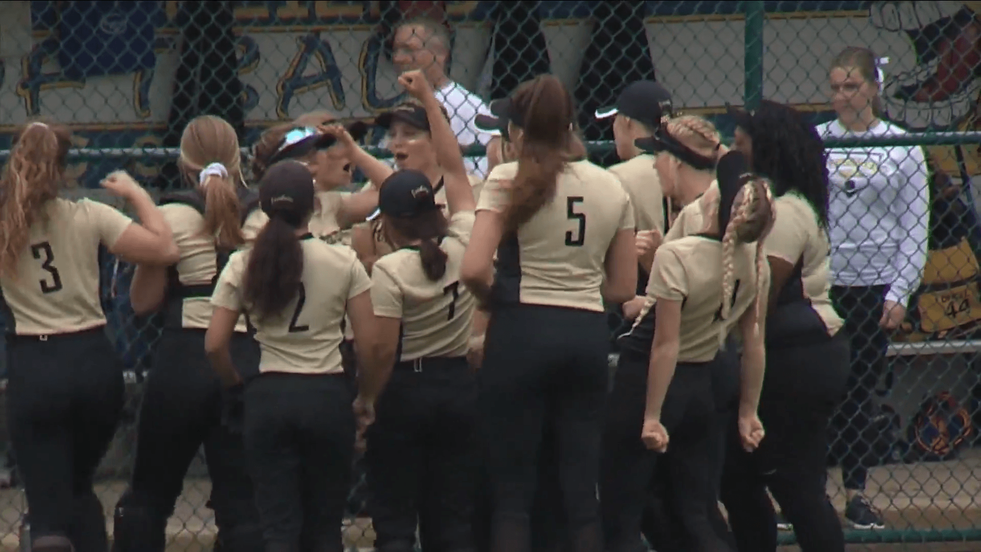 Perrysburg Softball Wins in Dramatic Fashion, Again