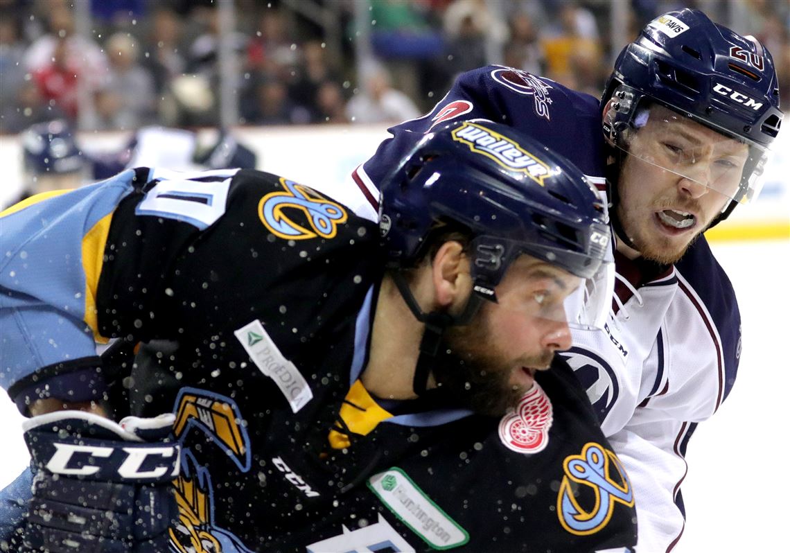 Tides Ruin Rogers’ Hens Debut