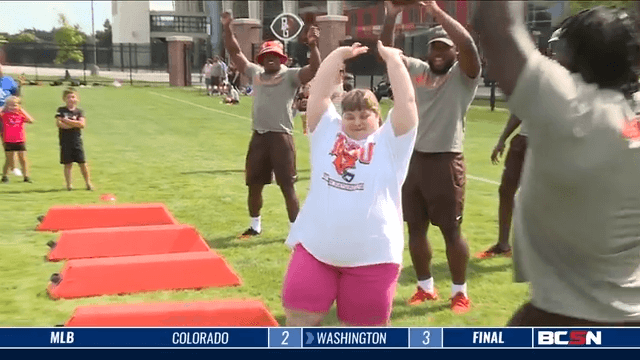 Campers Teach The Falcons Some New Moves