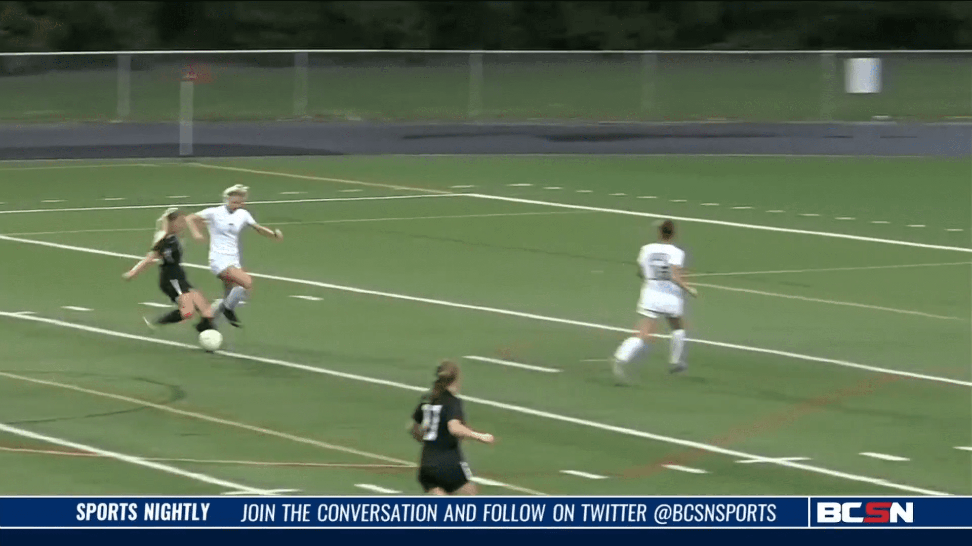 Perrysburg’s Girls Advance to District Finals