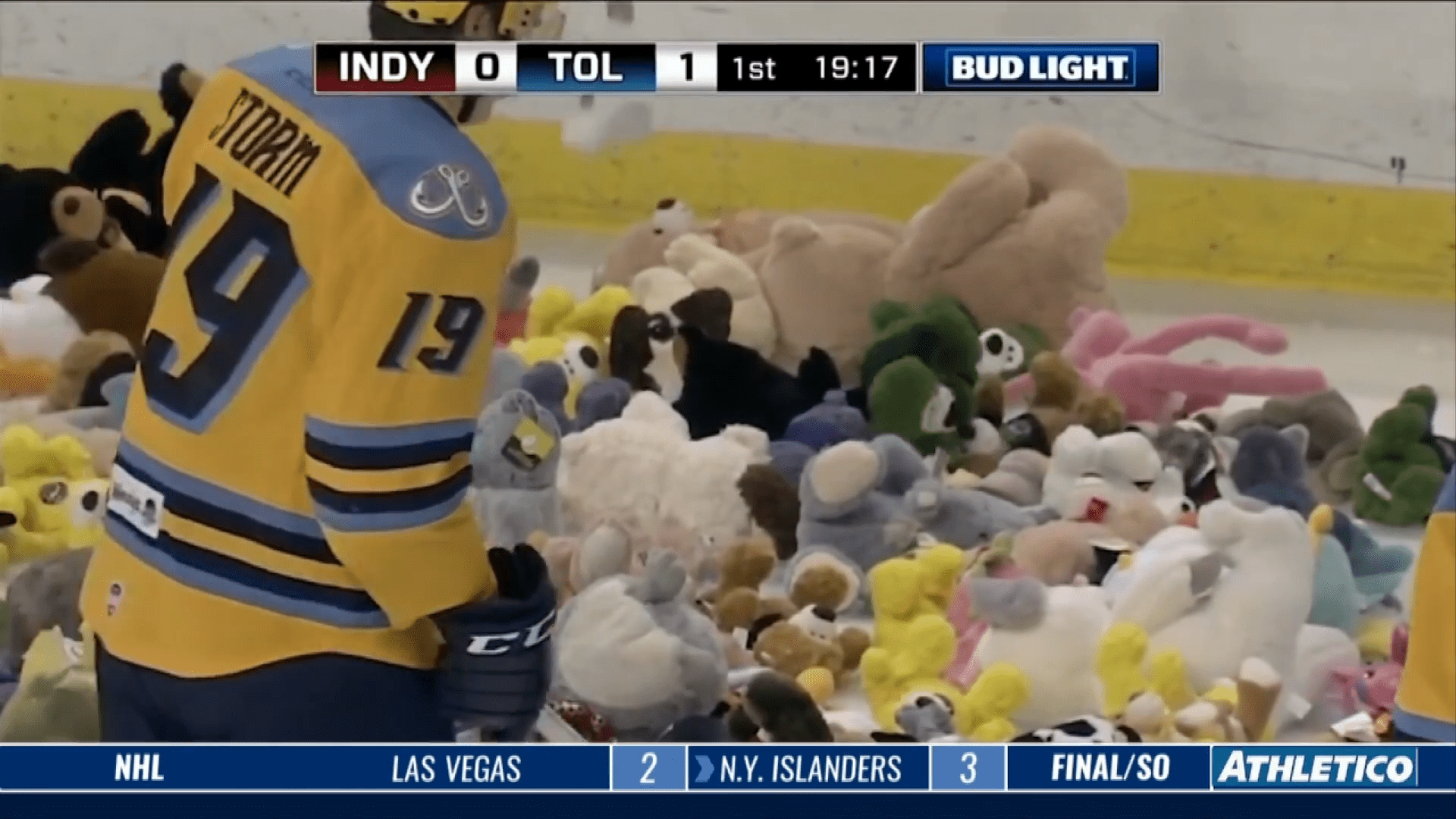 Walleye Gear Up for Saturday Teddy Bear Toss