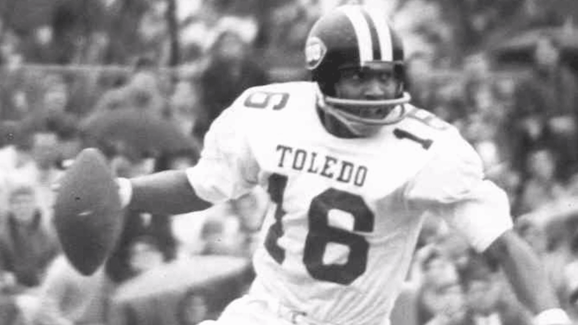 Looking Back at Chuck Ealey’s Impact on Football & Toledo