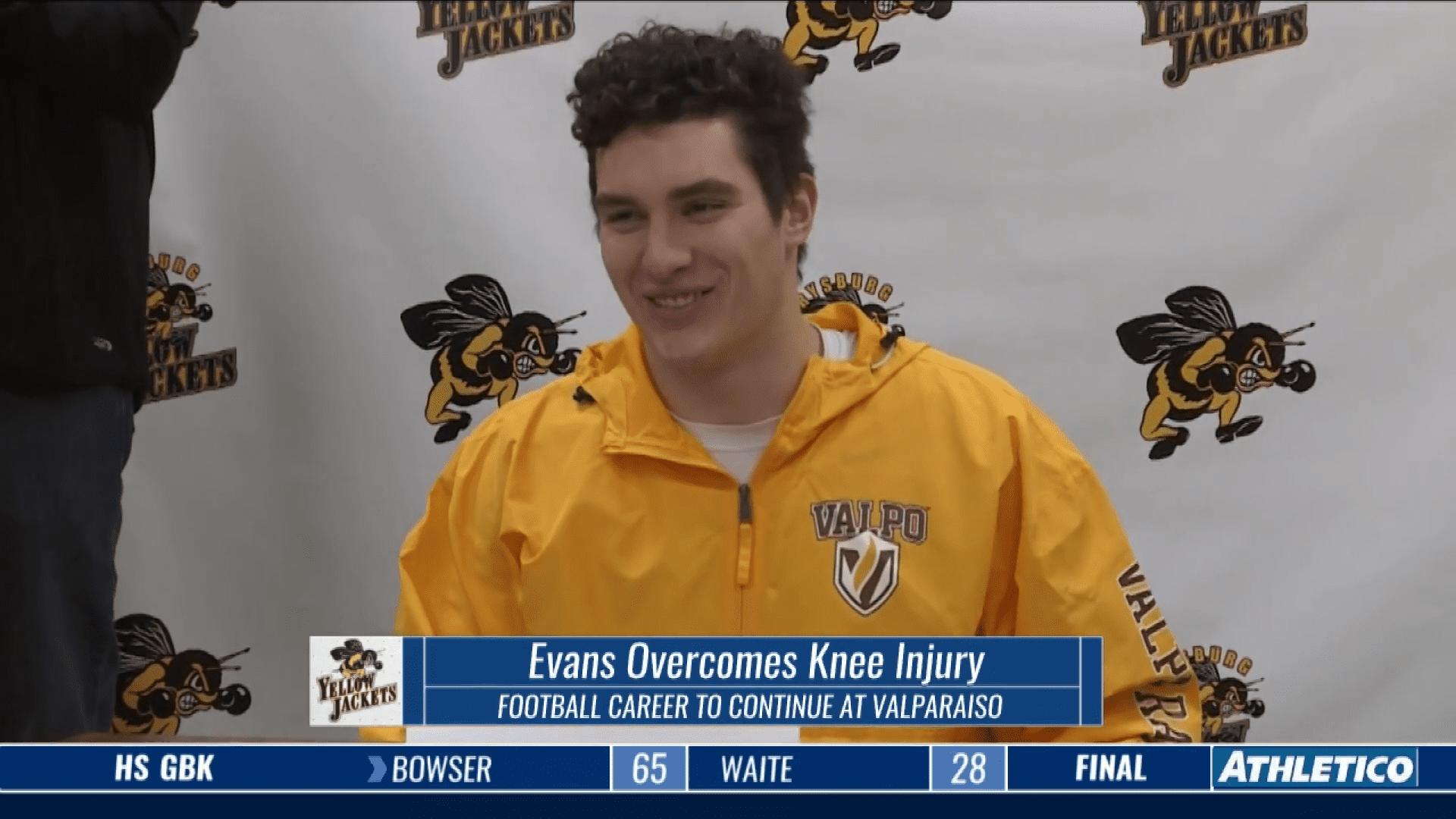 Perrysburg’s Preston Evans Signs NLI For Valparaiso