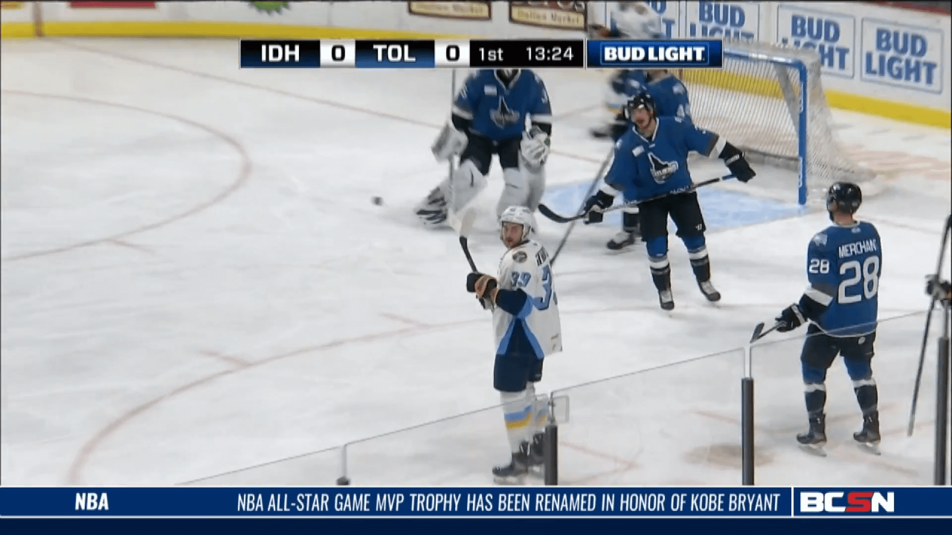 Former BG Falcon Sholl Tall in Net in Walleye Loss to Idaho