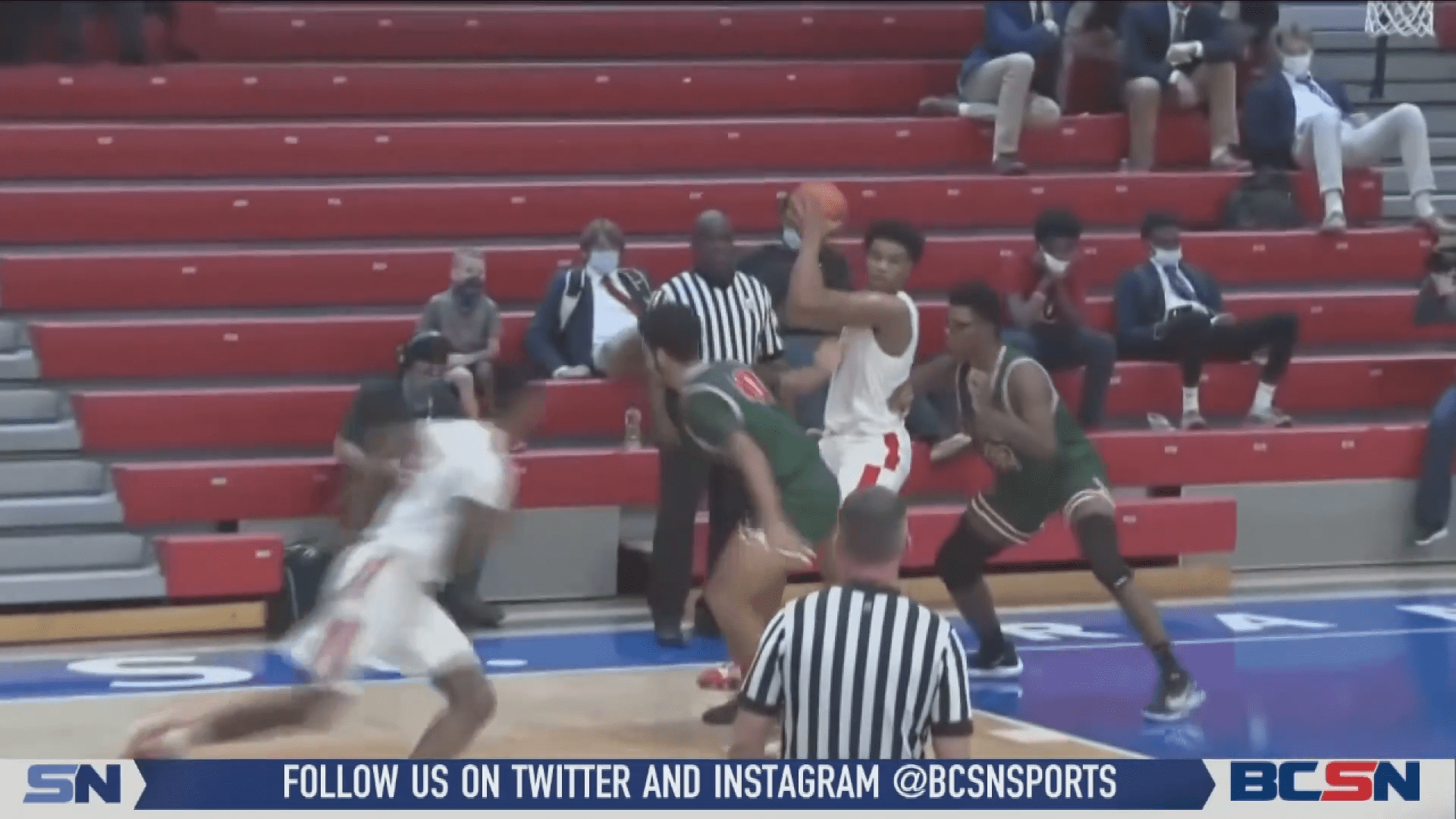 St. Francis Hoops Pulls Away in 2nd Half to Beat Central