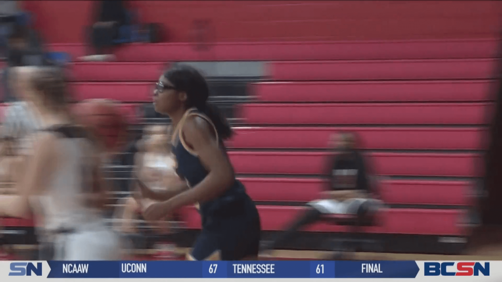 Royal-Davis Hits 2K Milestone in Toledo Christian Victory at Stritch