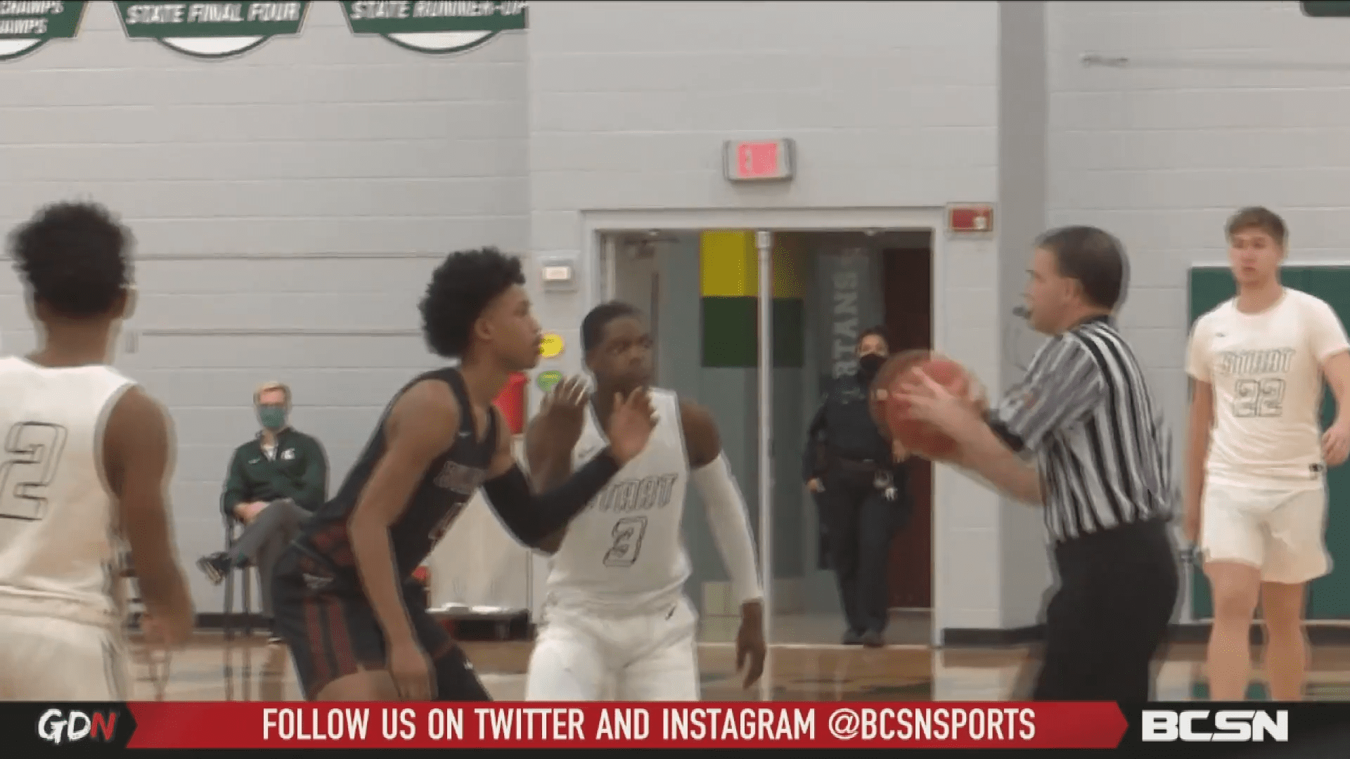 Start Closes Out Conference Win Over Scott 55-40