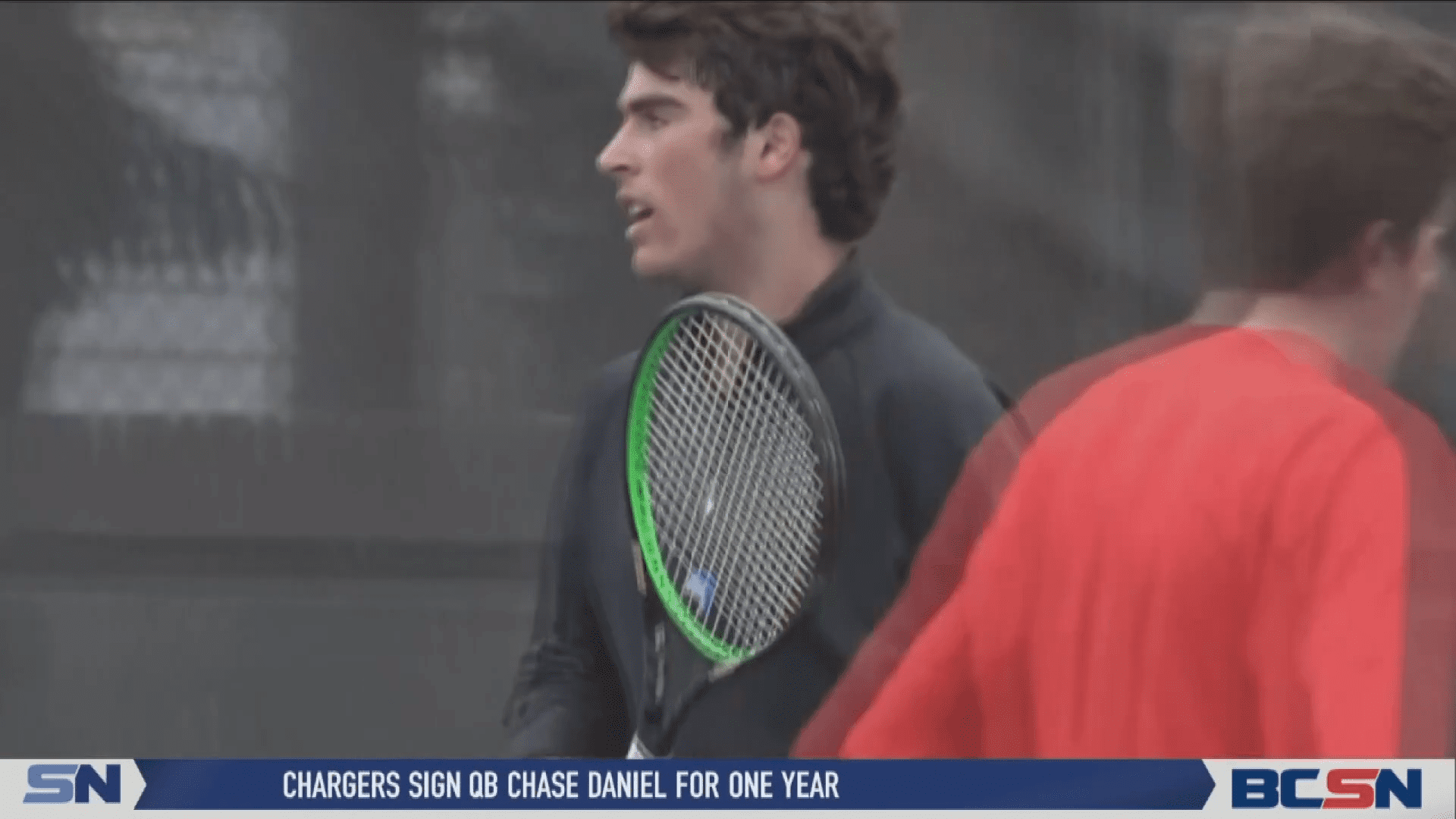 Gavin Binni Rallies in Second Set