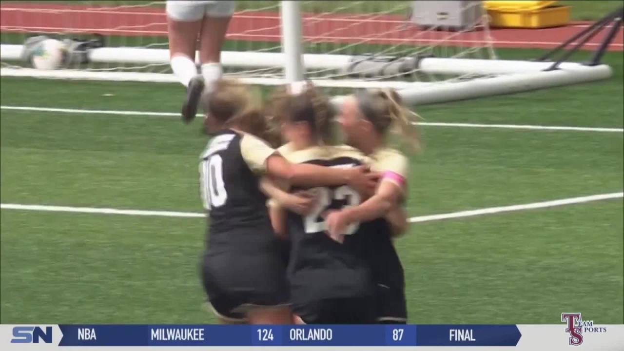 Late Score Sinks UT Soccer in Season Finale vs. Western Michigan