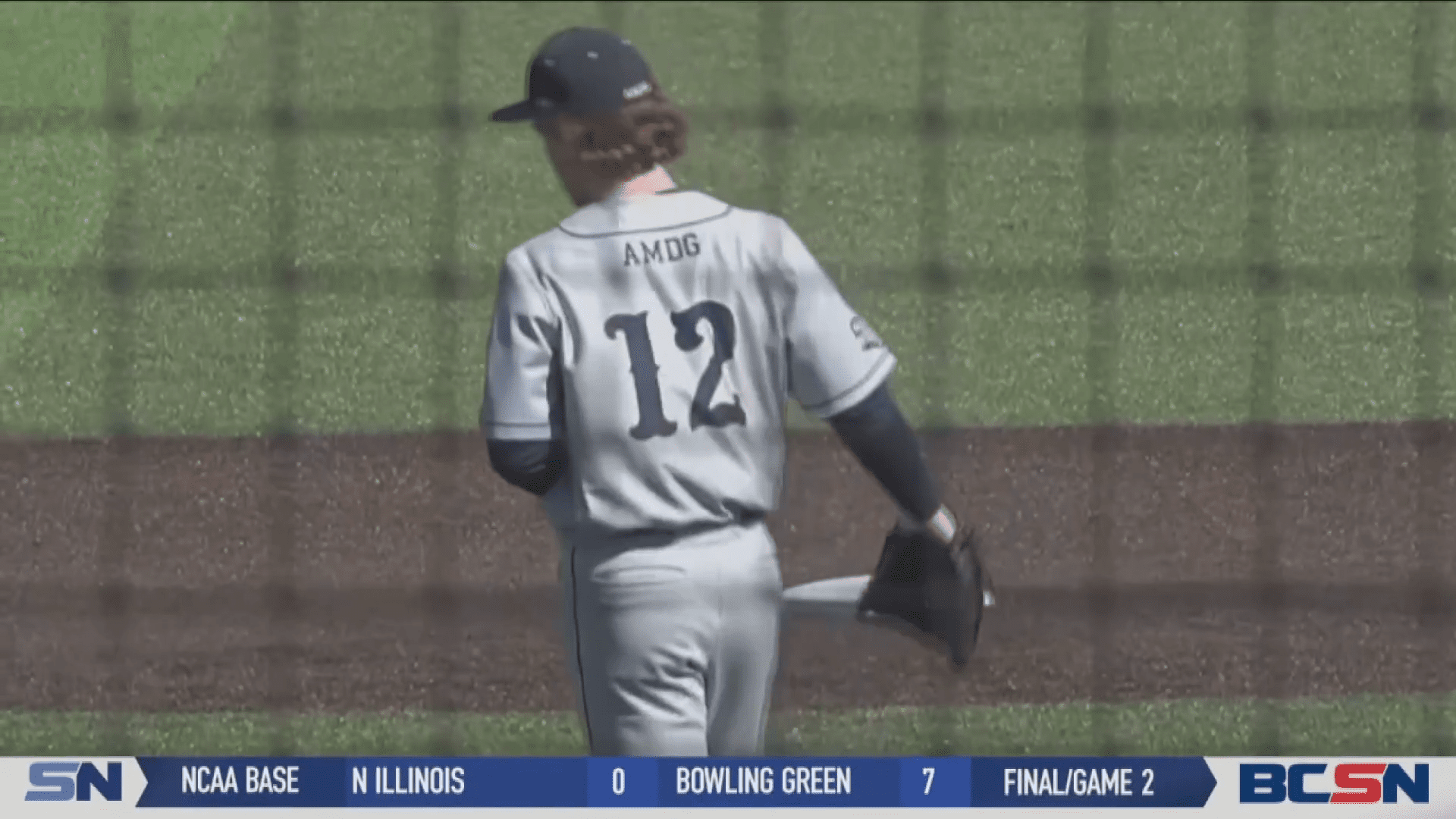 St. John's Shuts Down Perrysburg, Clinches District Title