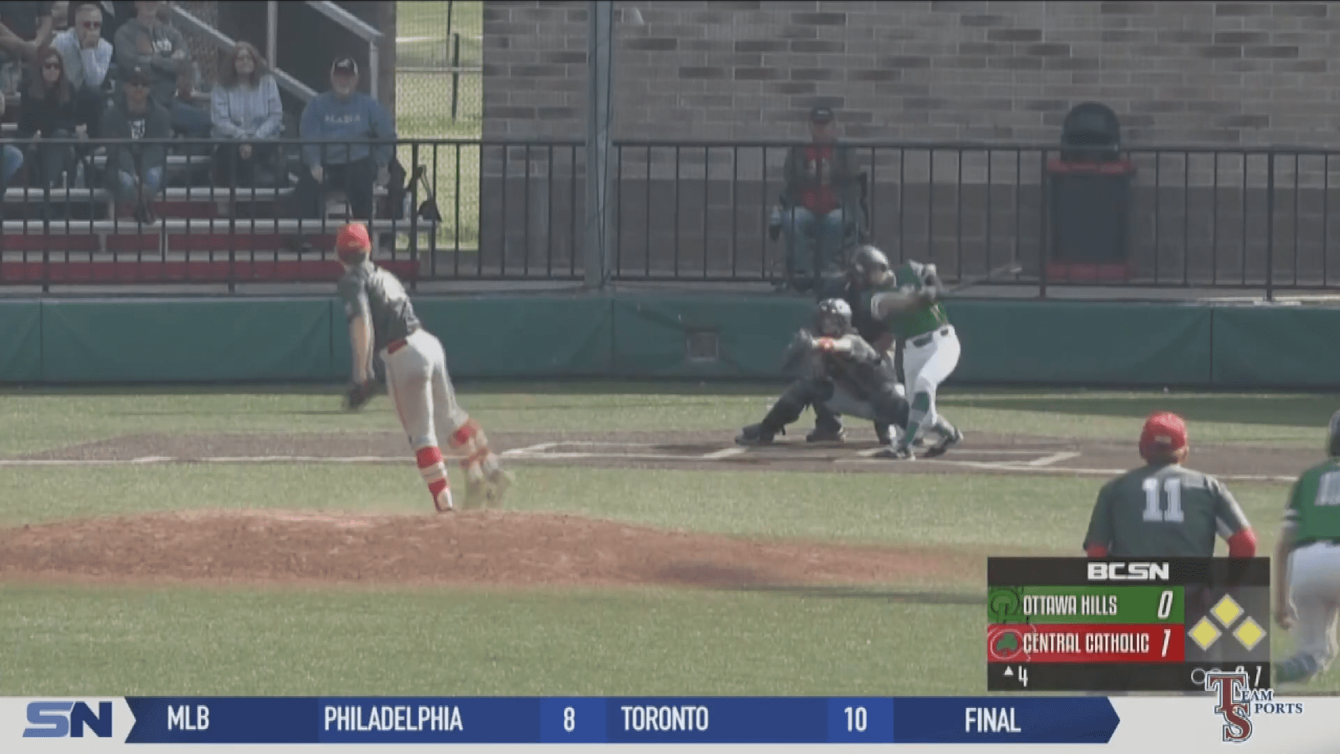 Small Ball Pushes Ottawa Hills Past Central