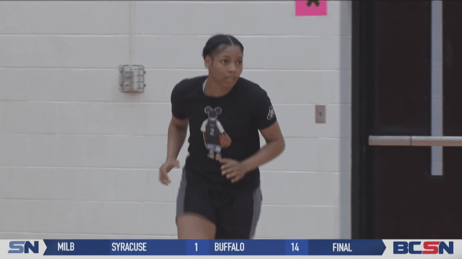 Zia Cooke Hosts Youth Girls Basketball Camp