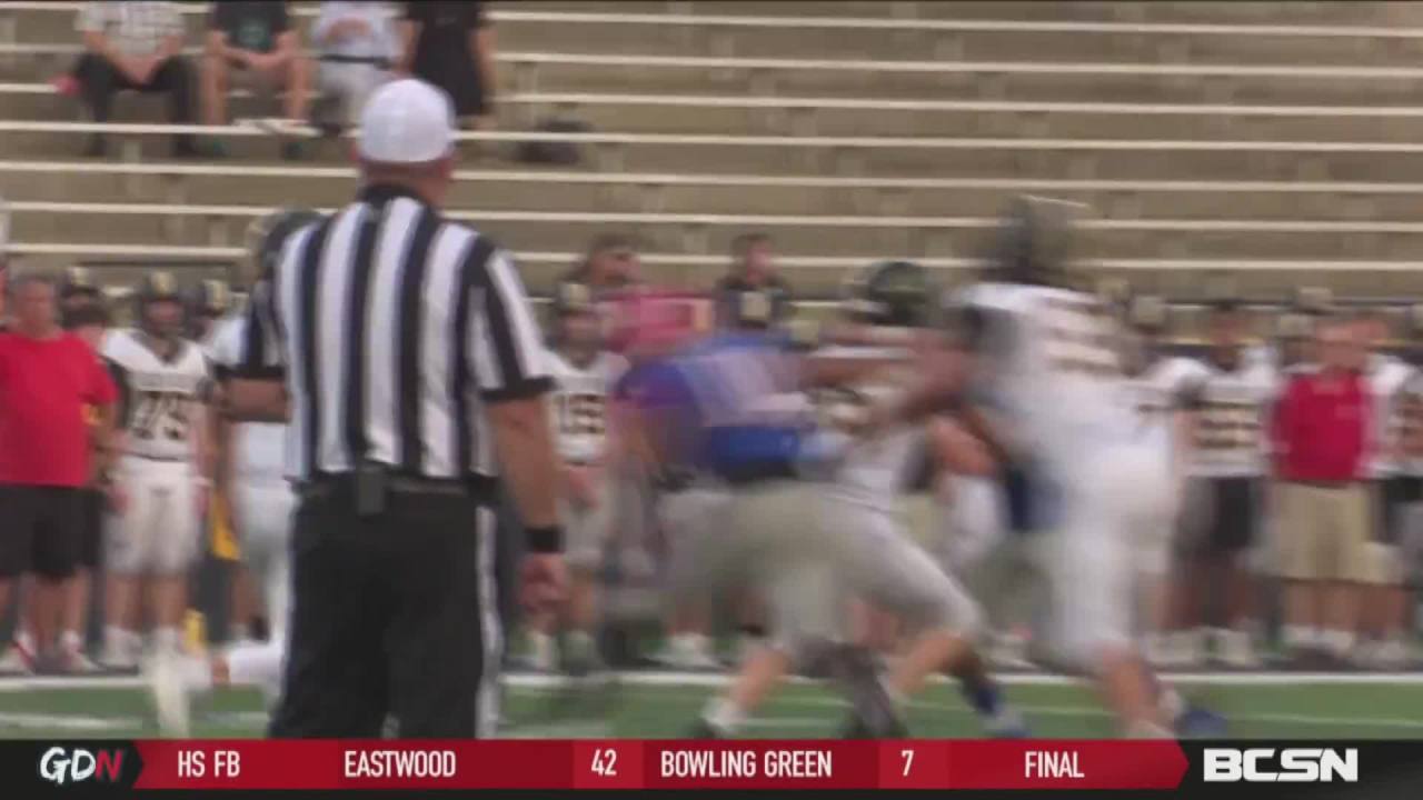 Upper Arlington Takes Advantage of St. Francis Turnovers