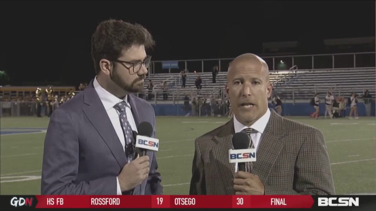 Late TD Lifts Wildcats in Thriller Over Springfield