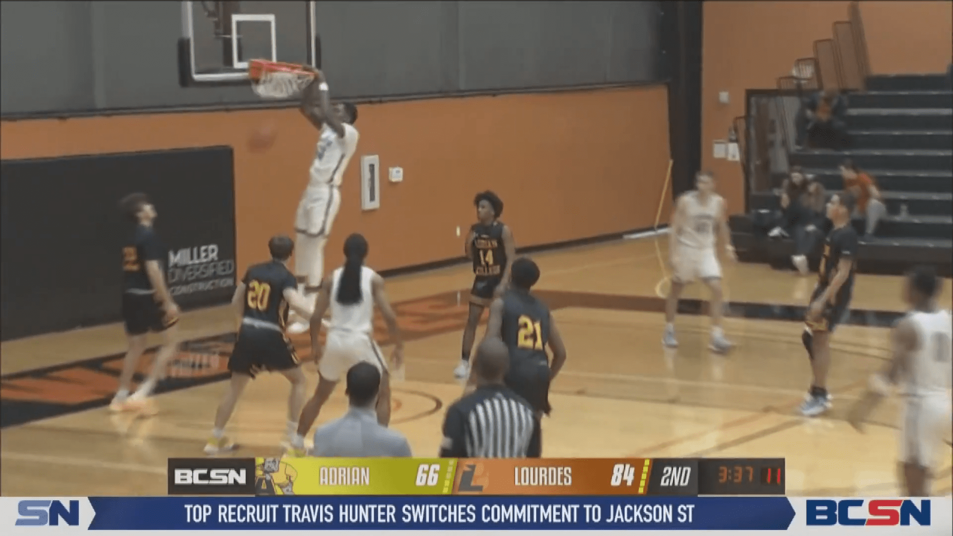 Lourdes Scores 52 in the Paint, Puts Down Adrian