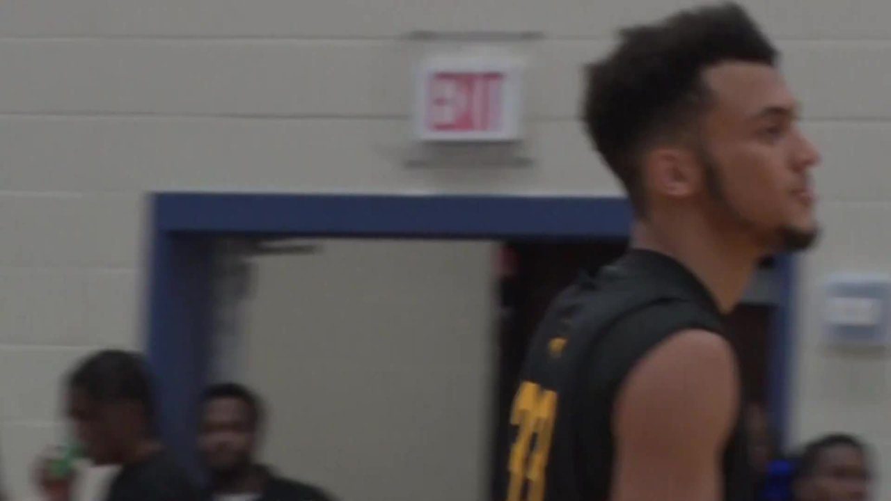 Sean Craig Crowned King of the Court