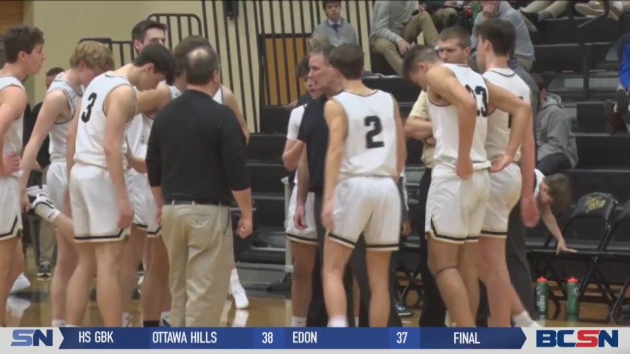 Perrysburg Hoops Rolls Over Southview