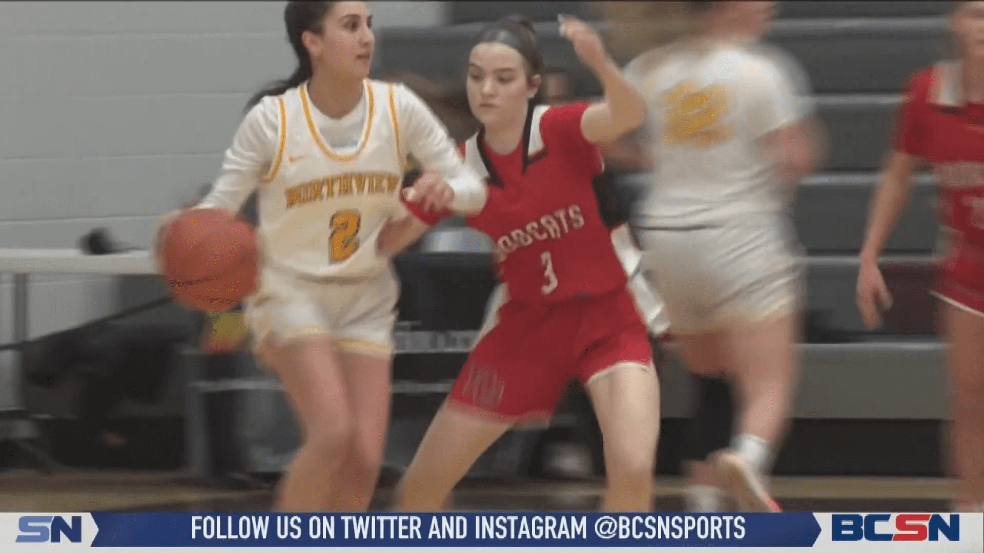 Wildcats Claw Bobcats, 39-21