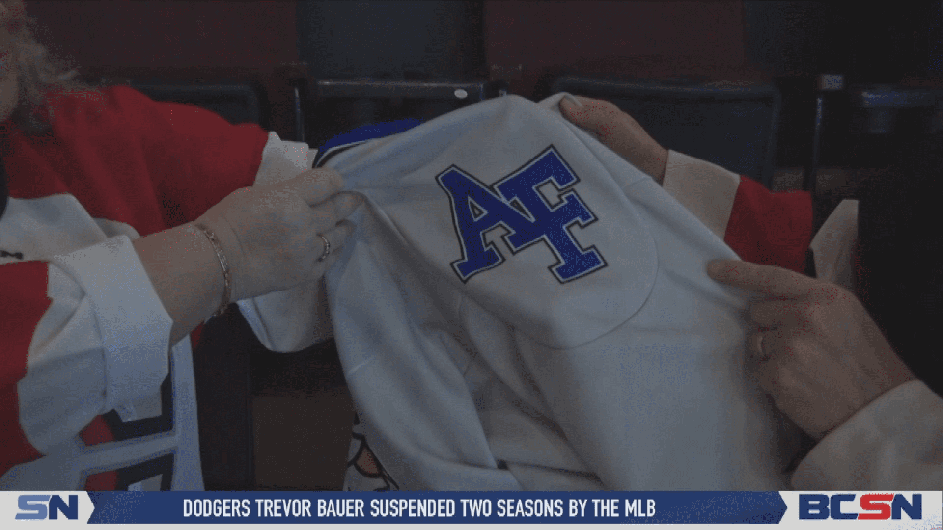 Christopoulos Fan Club Adds Retired Air Force in Cincinnati