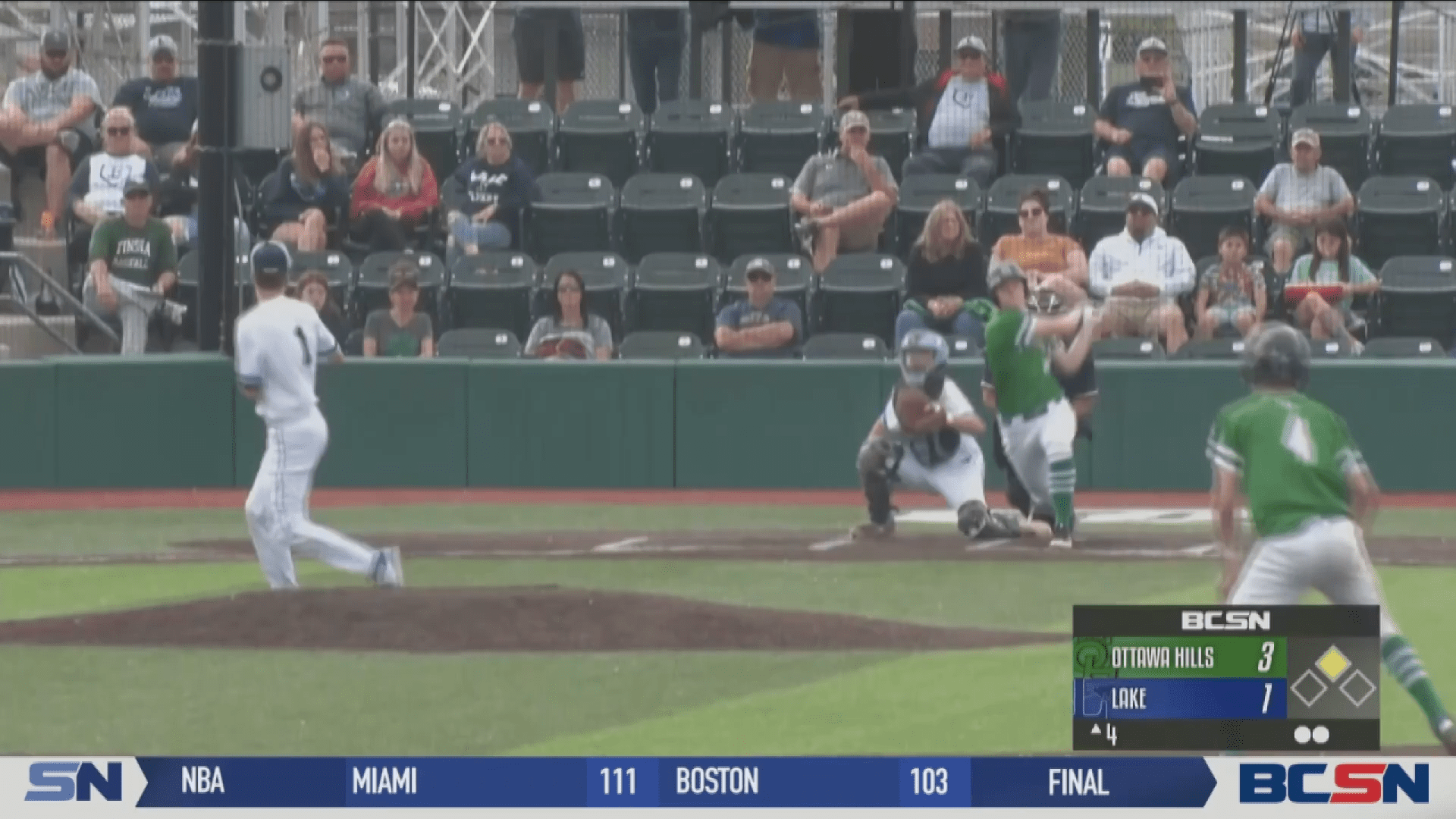 Green Bears Blast Lake to Advance in District Tournament