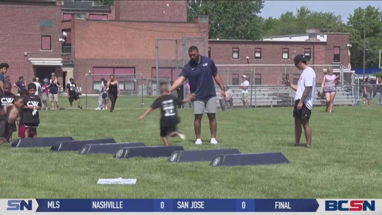 Whitmer Grad Chris Wormley Gives Back, Holds First Football Camp