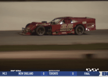 Nuckles Knocks Field in Wild Modified Feature at Sandusky