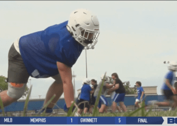 Trojans and Generals Set for Heavyweight Slugfest