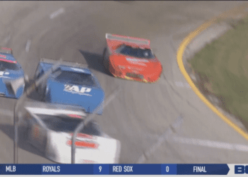 Berry, Salawich Shine at Glass City 200