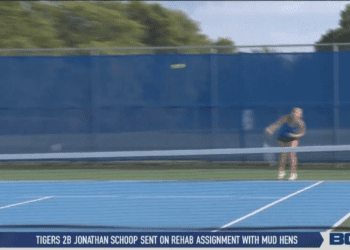 Anthony Wayne Tennis Defends Top Spot in District against Perrysburg