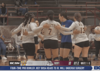 Waite Defeats Scott in Straight Sets