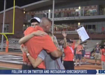 Scot Loeffler Returns to Sidelines Following Health Scare