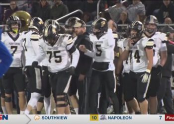 Takats and Yellow Jackets Toss Springfield