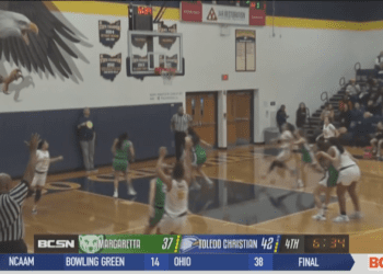 Toledo Christian Girls Hoops Team Pulls Away in 4th Quarter vs Margaretta